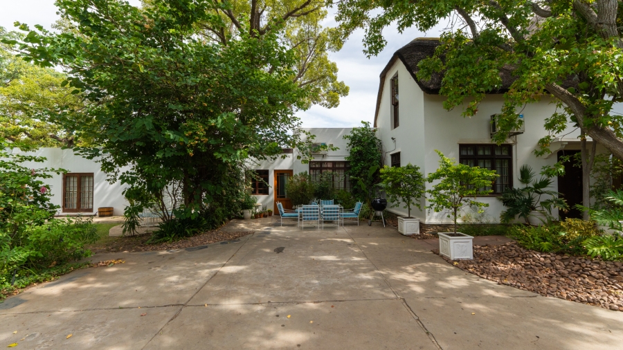 5 Bedroom Property for Sale in Worcester Western Cape